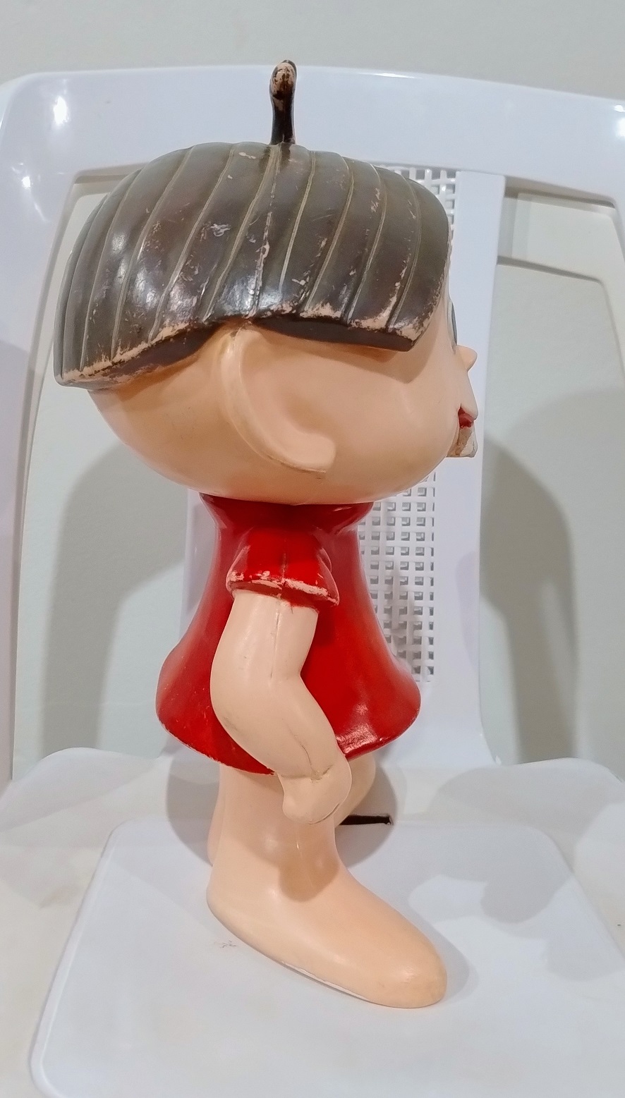 Mônica antiga de plástico 30cm - Imagem 4