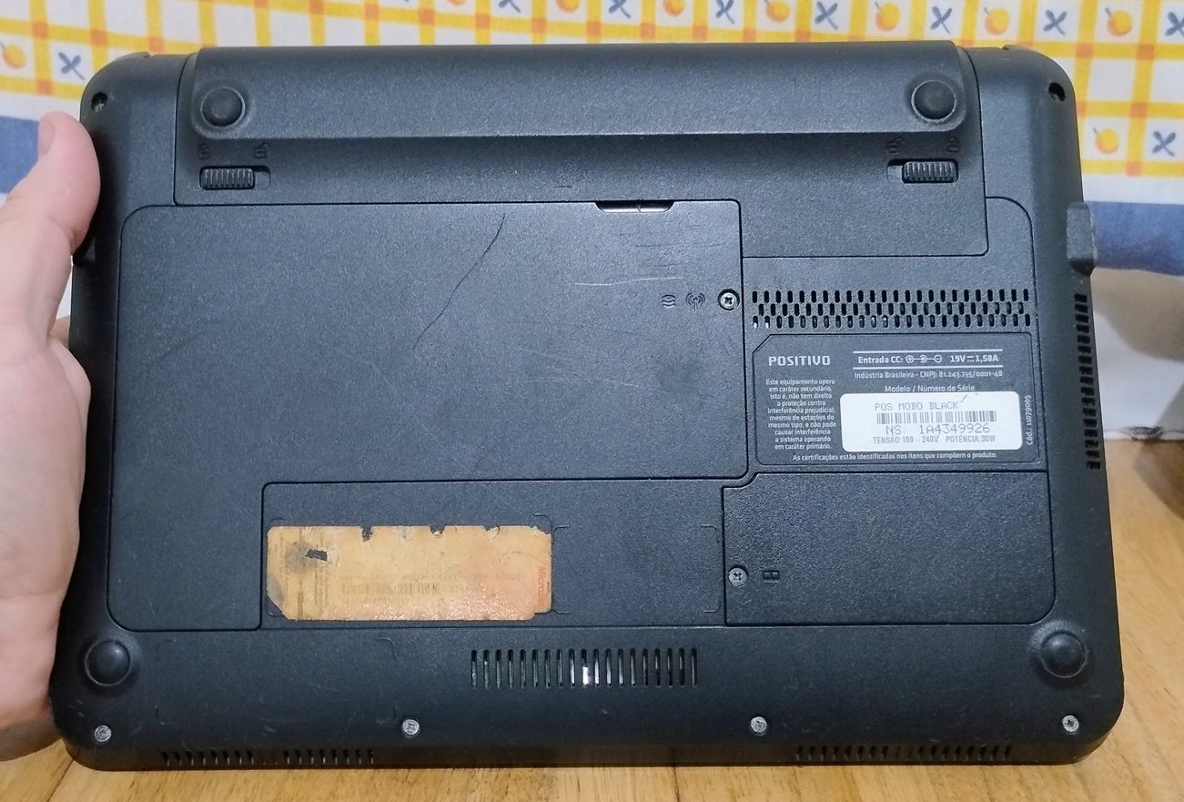 Netbook Positivo 11" Windows 7 - Imagem 13