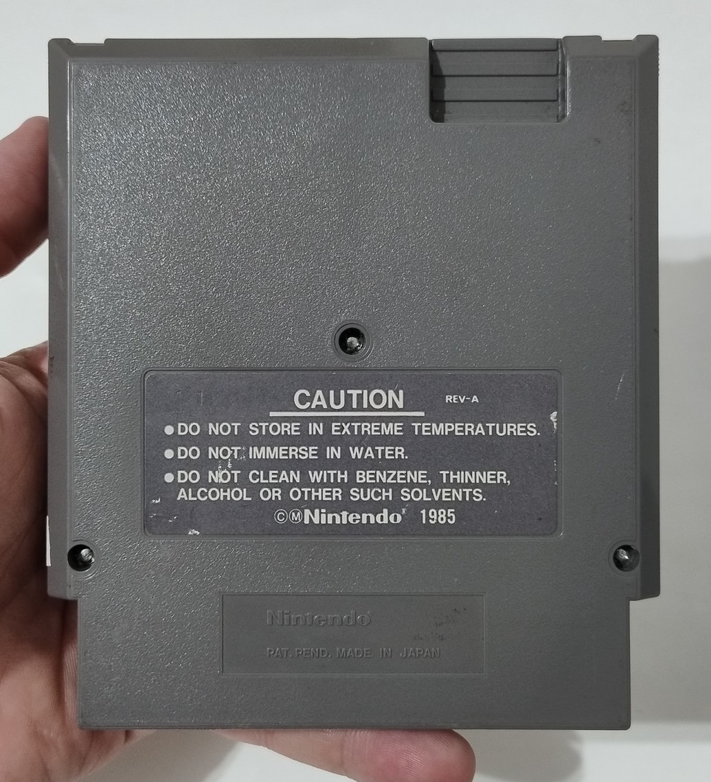 Bart Simpson vs The Space Mutants NES original americano 72 pinos - Imagem 3