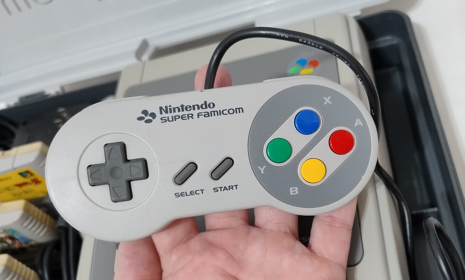 Super Famicon completo e original na Maleta Oficial - Imagem 6