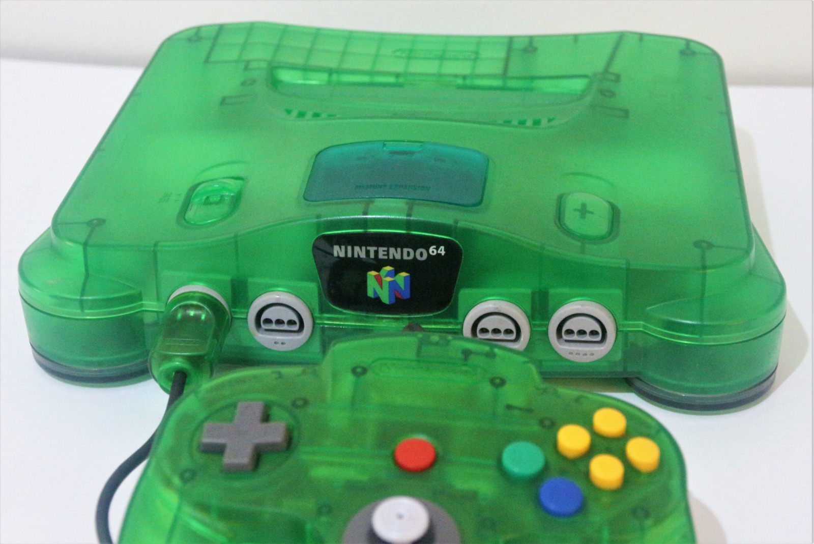 Nintendo 64 Kiwi com controle original - Imagem 2