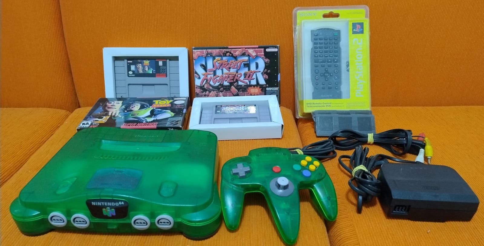 Nintendo 64 Kiwi com controle original - Imagem 4